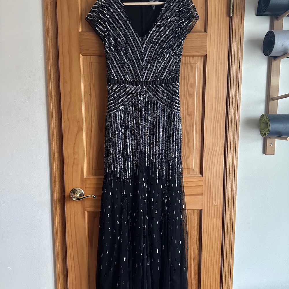 Adrianna Papell Black and Silver Sequin Formal Gown - Size 8